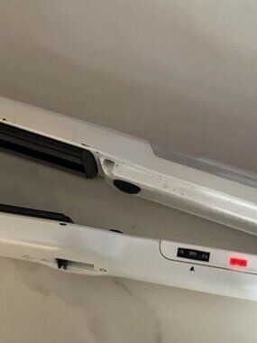 Babyliss Pro TT Tourmaline Titanium 1.5” White Adjustable Flat Iron BABTT2658